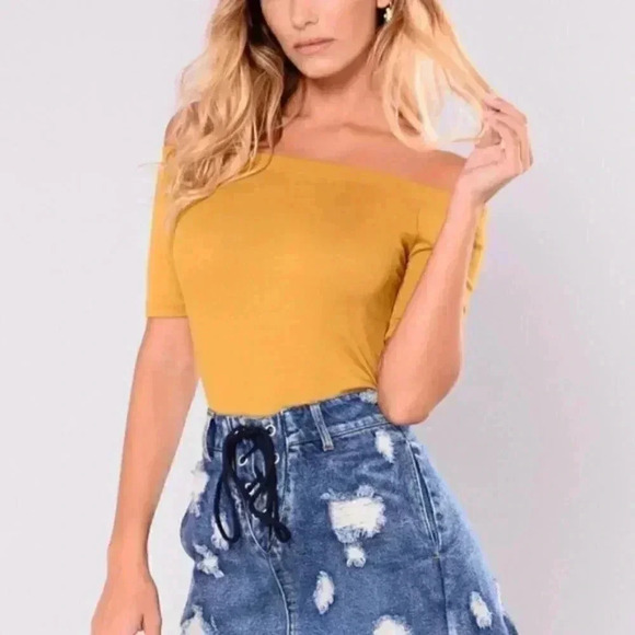 YELLOW OFF SHOULDER BODYSUIT - Picture 1 of 3